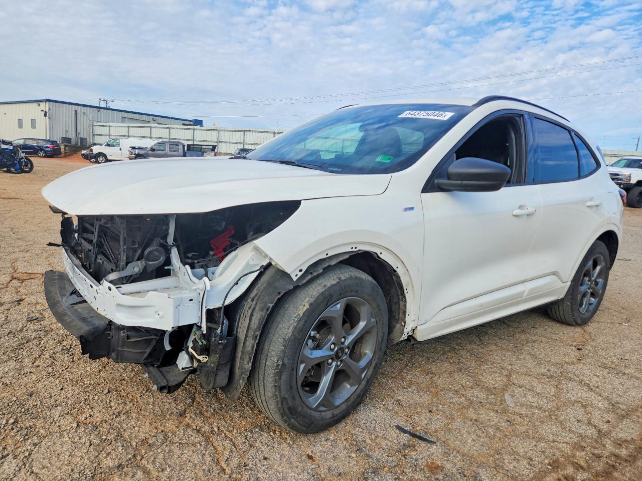 2023 FORD ESCAPE ST LINE