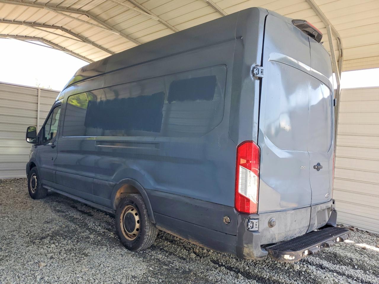 2020 FORD TRANSIT T-250 — снимка 2