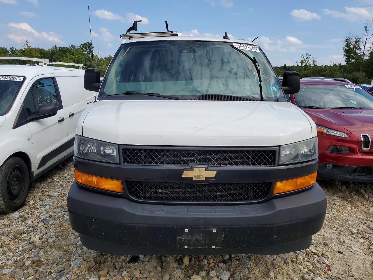 2021 CHEVROLET EXPRESS G2500 — снимка 5