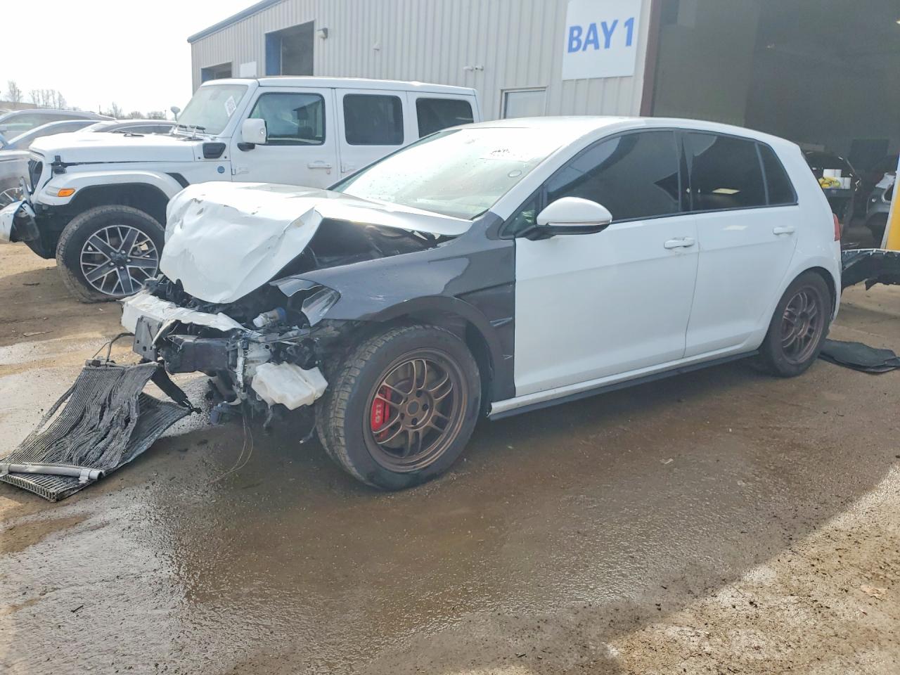 2019 VOLKSWAGEN GTI S