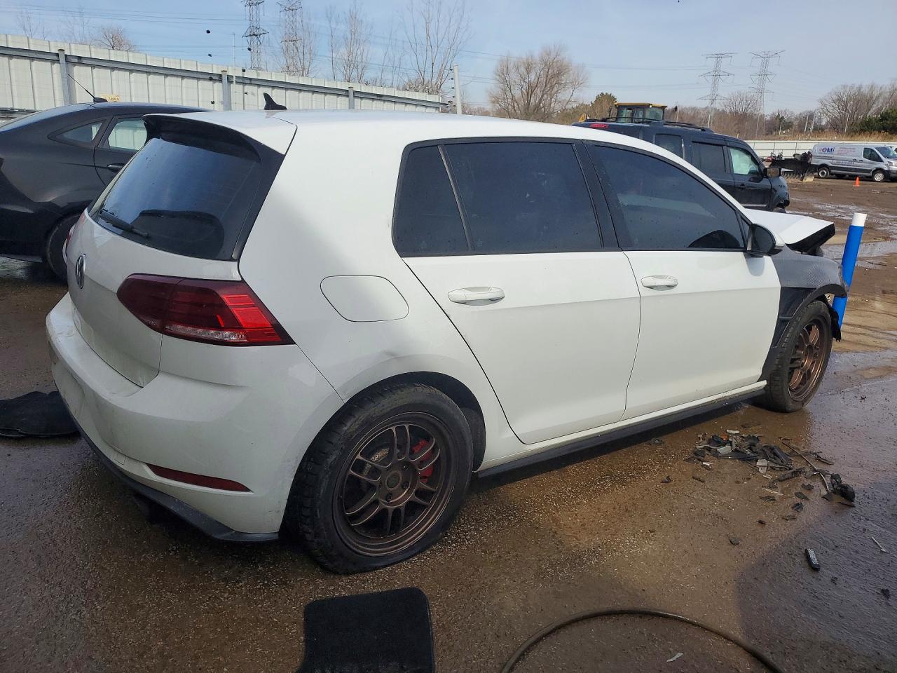 2019 VOLKSWAGEN GTI S — снимка 3