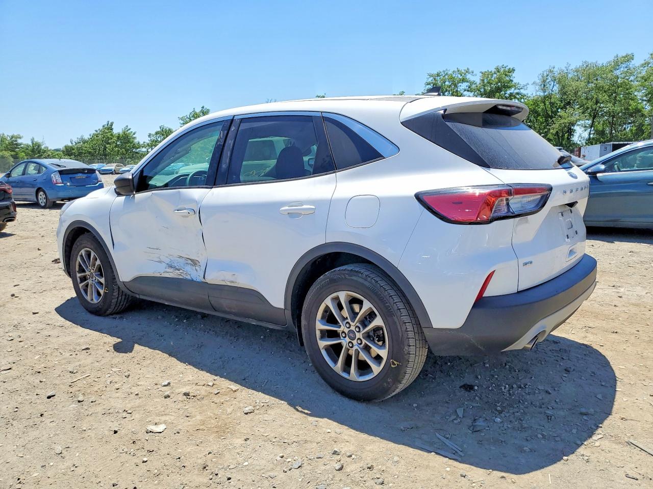 2022 FORD ESCAPE SE — снимка 2