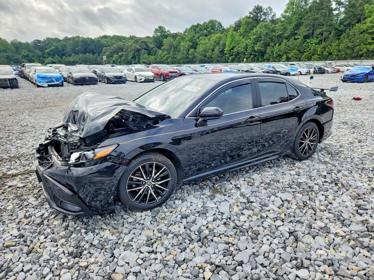 2021 TOYOTA CAMRY SE