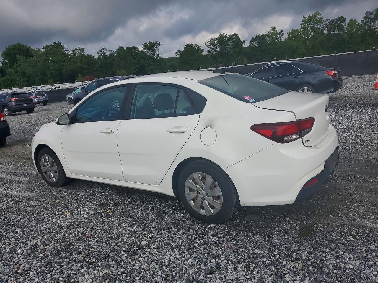 2018 KIA RIO S — снимка 2