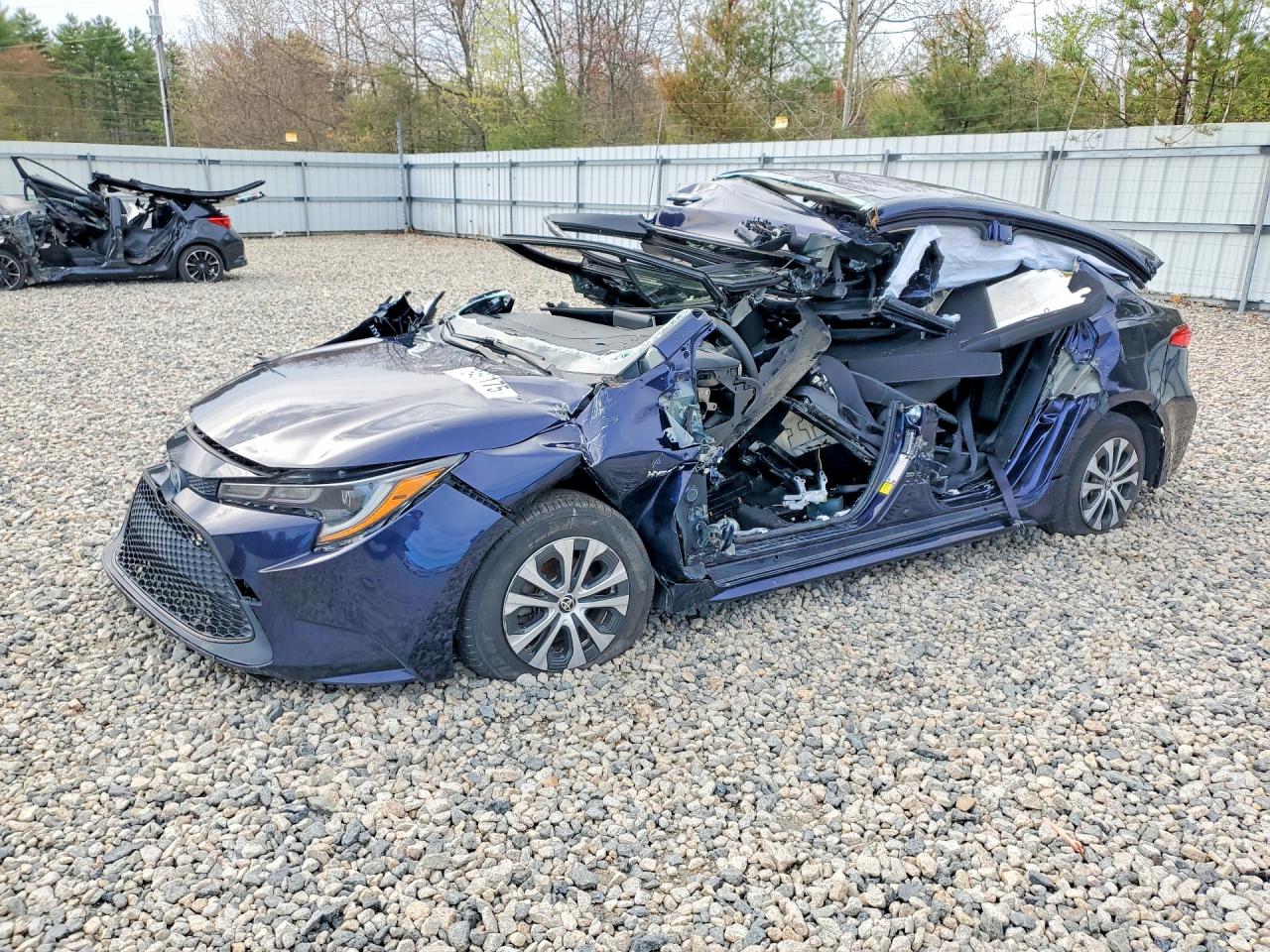 2021 TOYOTA COROLLA LE