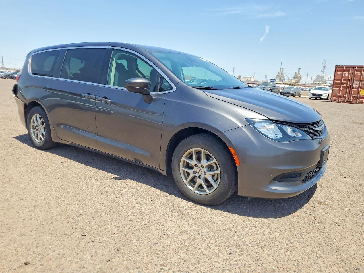 2023 CHRYSLER VOYAGER LX — снимка 4