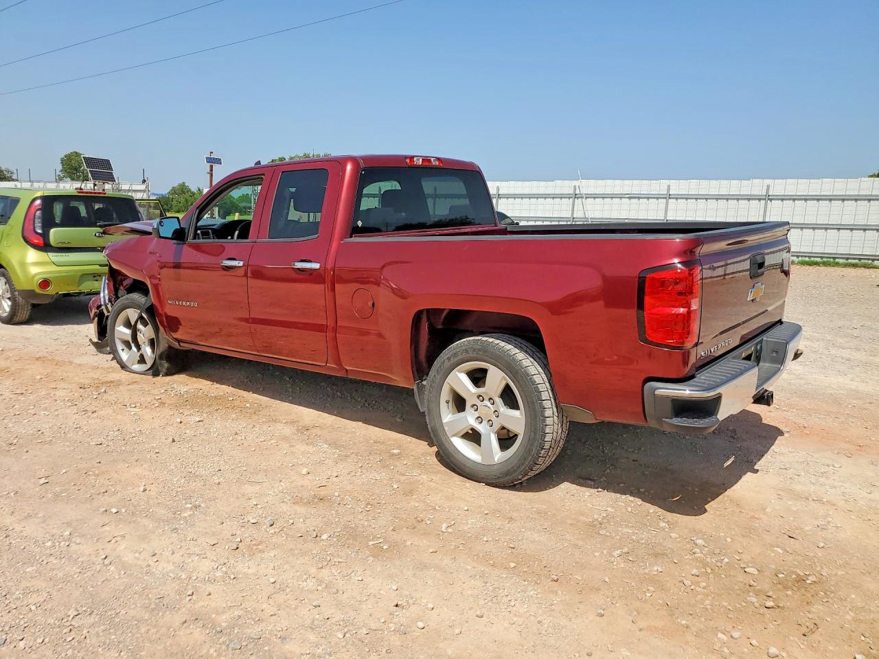 2015 CHEVROLET SILVERADO C1500 — снимка 2