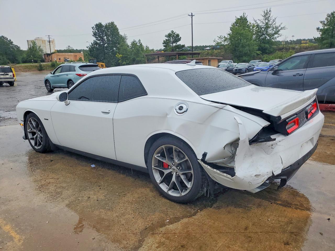 2019 DODGE CHALLENGER R/T — снимка 2