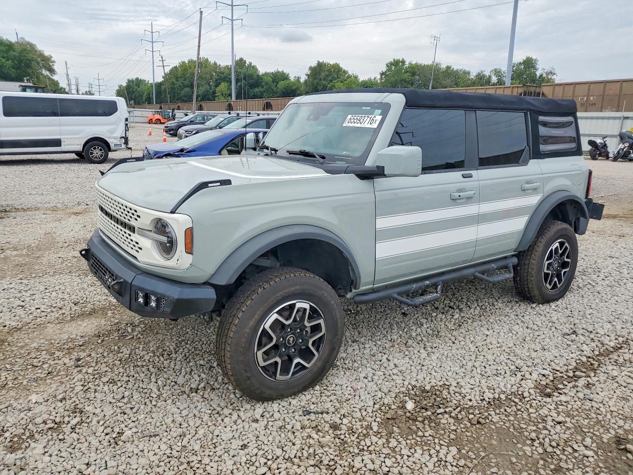 2021 FORD BRONCO BASE