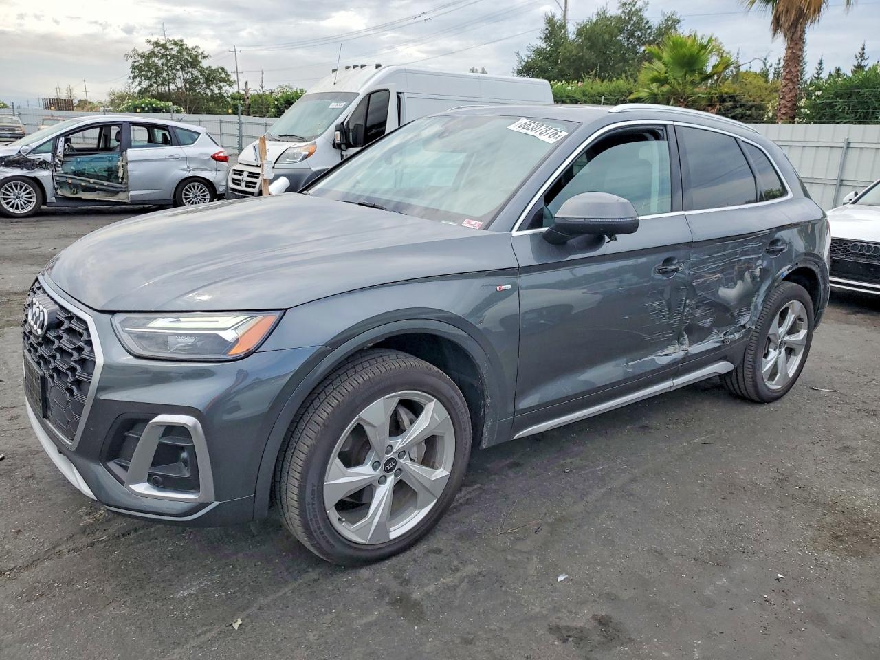 2022 AUDI Q5 PREMIUM PLUS 45