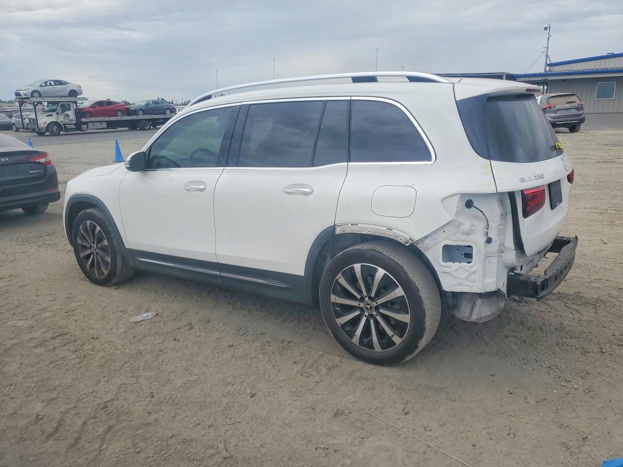 2021 MERCEDES-BENZ GLB 250 — снимка 2