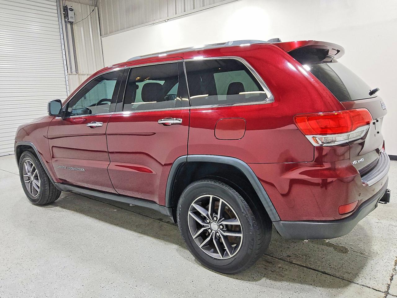 2017 JEEP GRAND CHEROKEE LIMITED — снимка 2