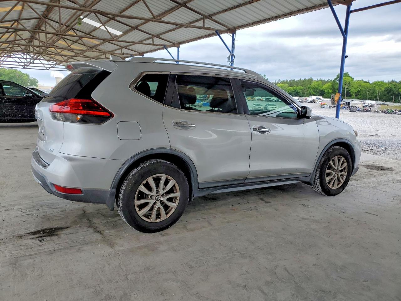 2017 NISSAN ROGUE SV — снимка 3