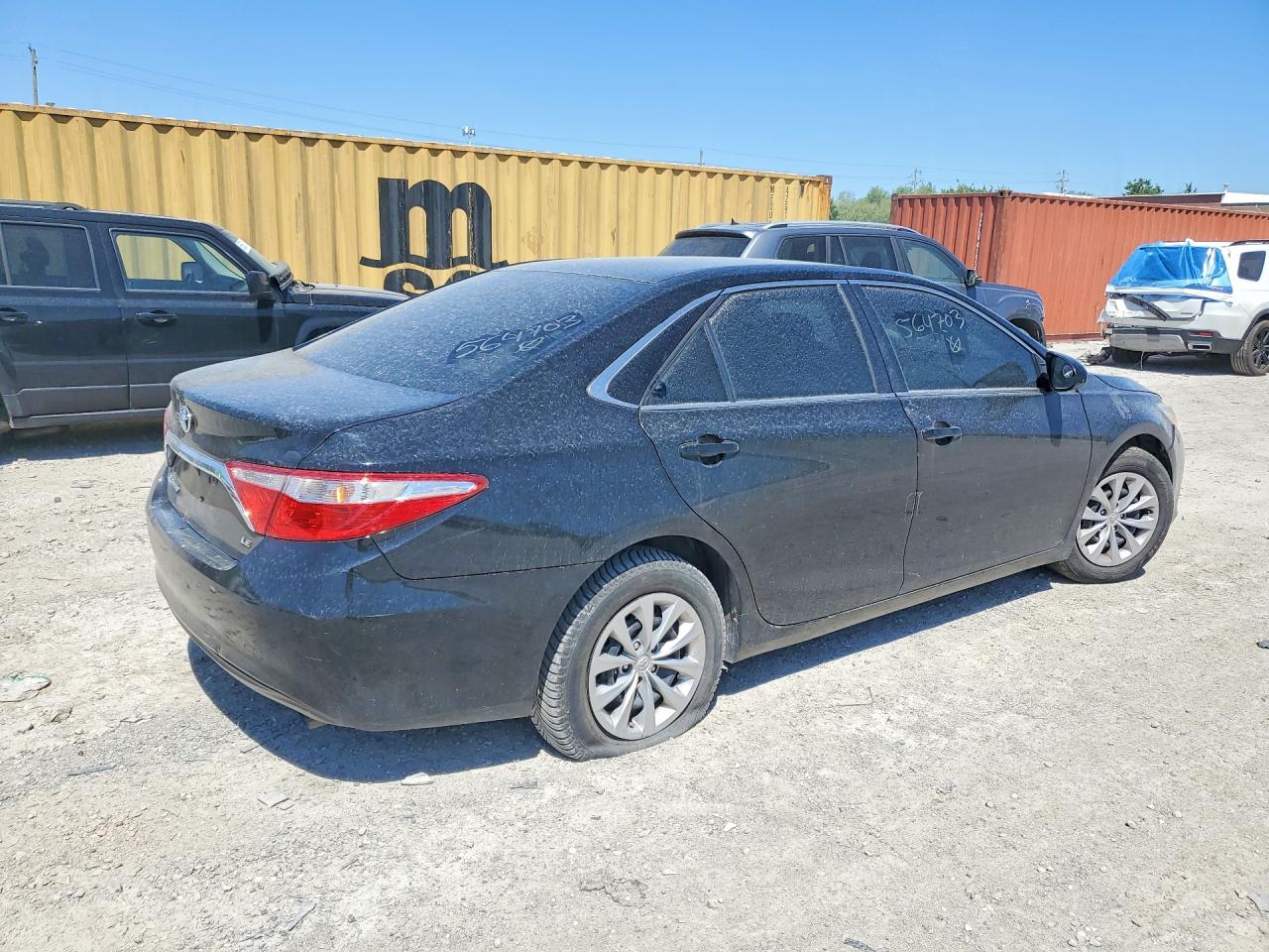 2016 TOYOTA CAMRY LE — снимка 3