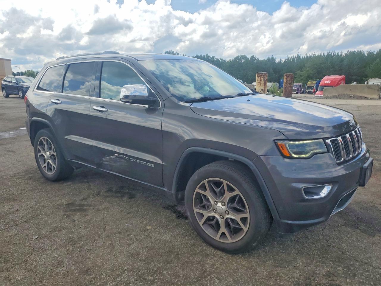 2019 JEEP GRAND CHEROKEE LIMITED — снимка 4