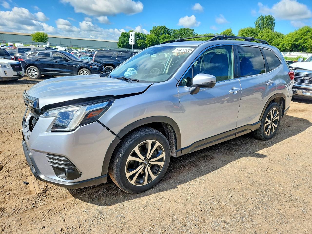2024 SUBARU FORESTER LIMITED