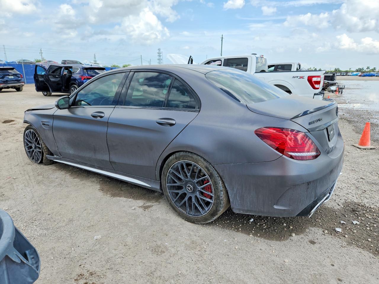 2019 MERCEDES-BENZ C 63 AMG-S — снимка 2