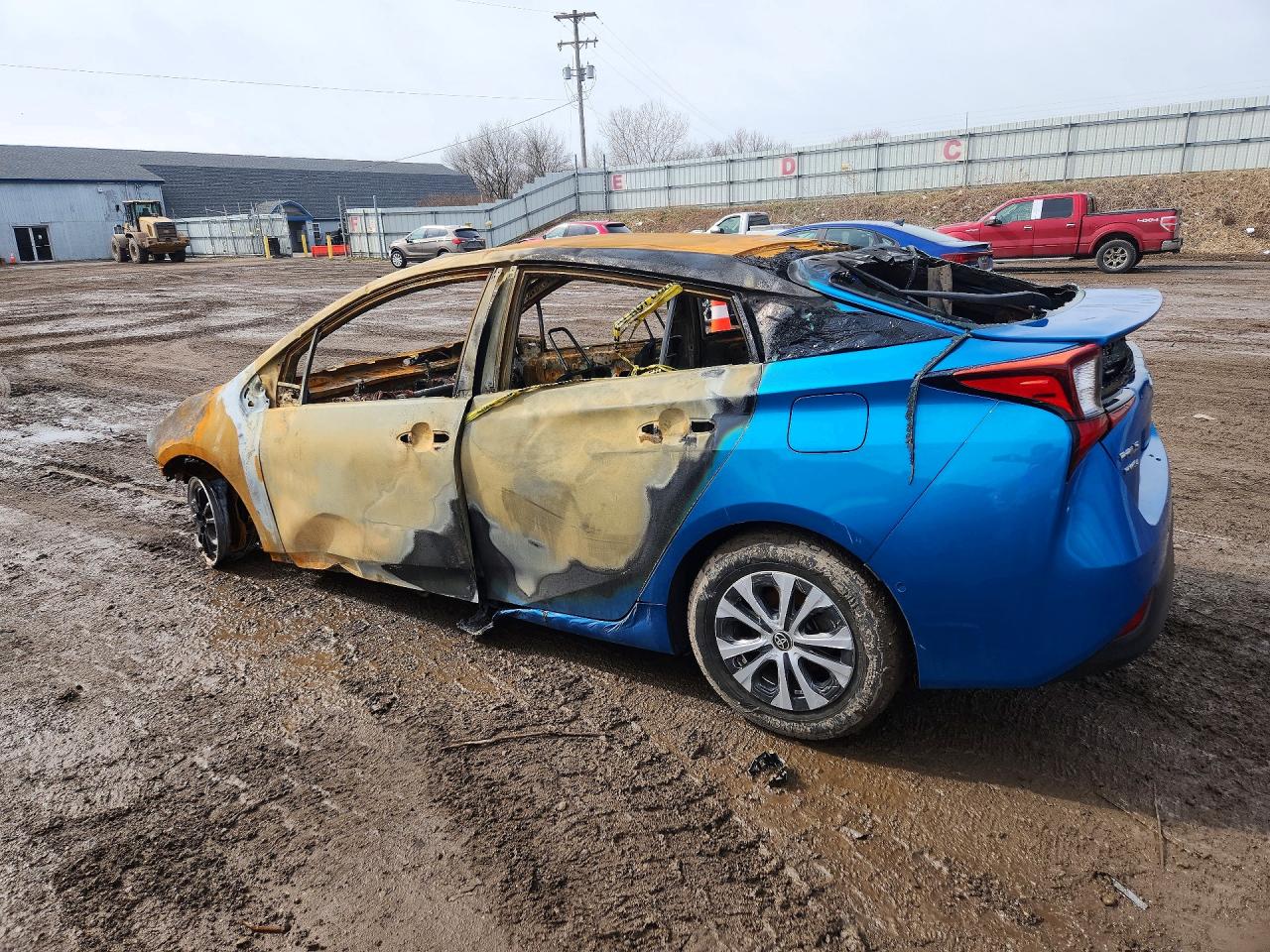 2019 TOYOTA PRIUS LE AWD-E — снимка 2