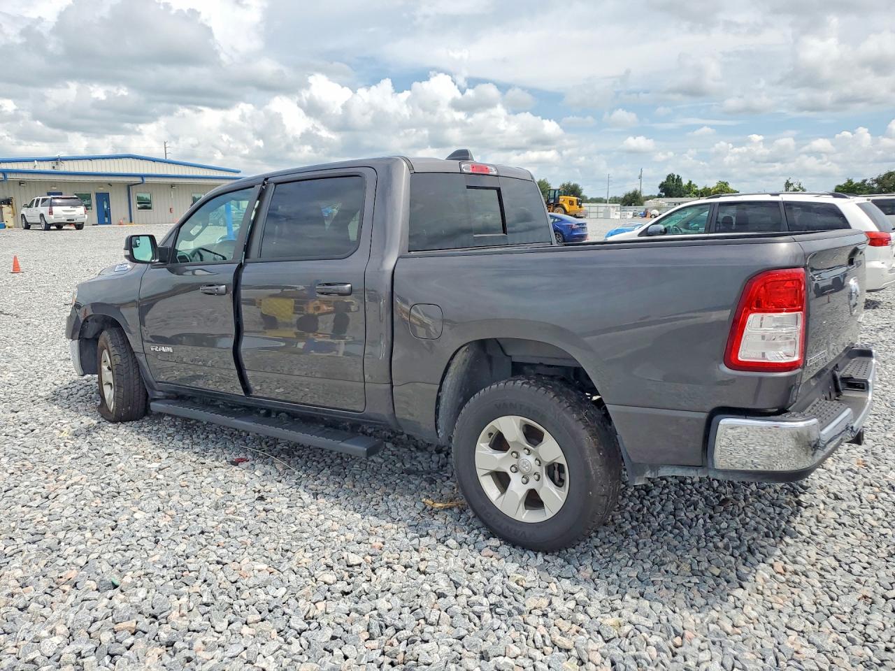2022 RAM 1500 BIG HORN/LONE STAR — снимка 2