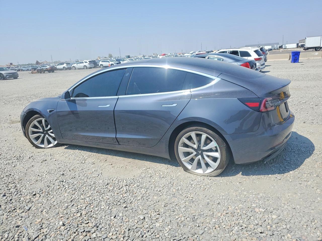2019 TESLA MODEL 3 — снимка 2
