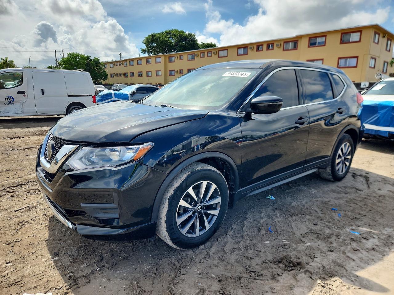 2018 NISSAN ROGUE S