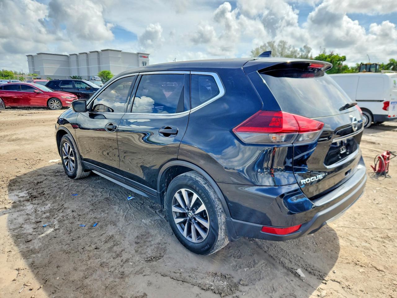 2018 NISSAN ROGUE S — снимка 2