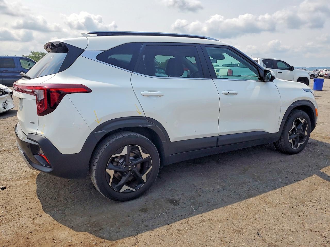 2024 KIA SELTOS EX — снимка 3