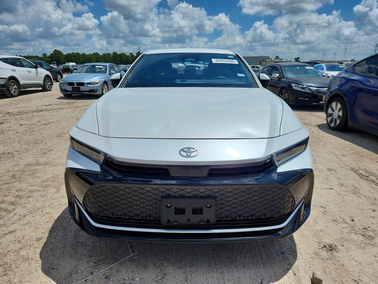 2024 TOYOTA CROWN XLE — снимка 5