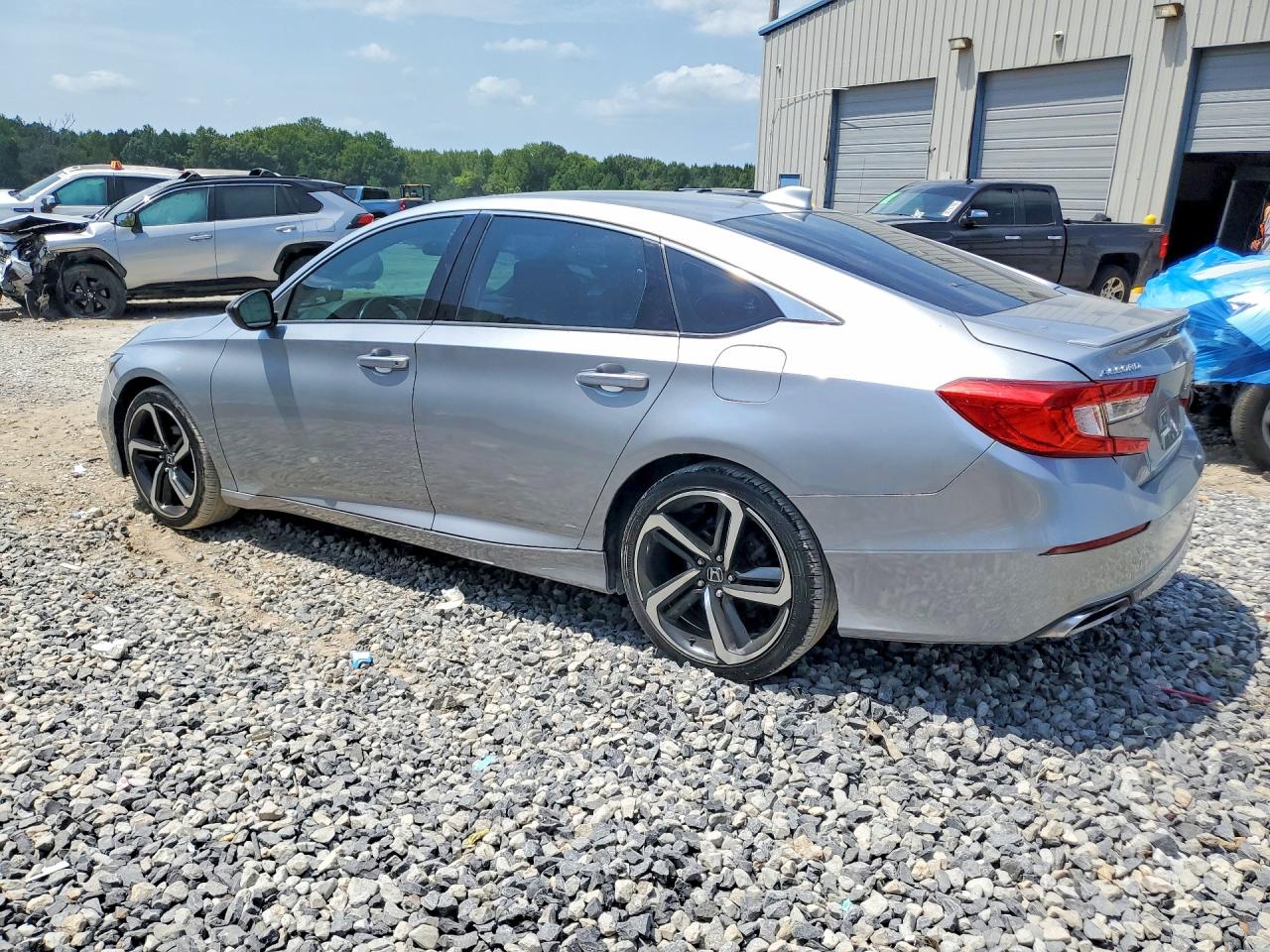 2020 HONDA ACCORD SPORT — снимка 2