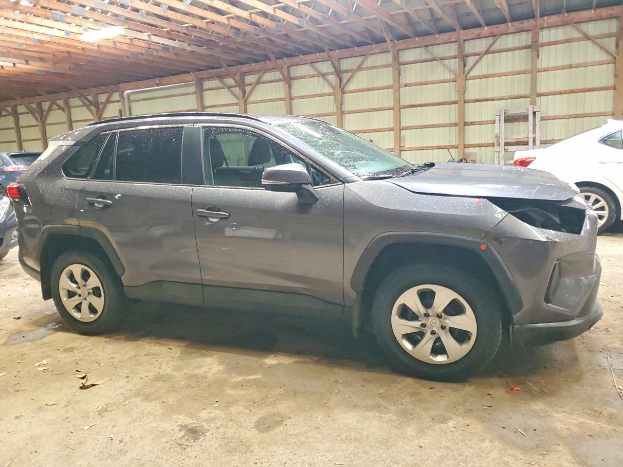 2021 TOYOTA RAV4 LE — снимка 4