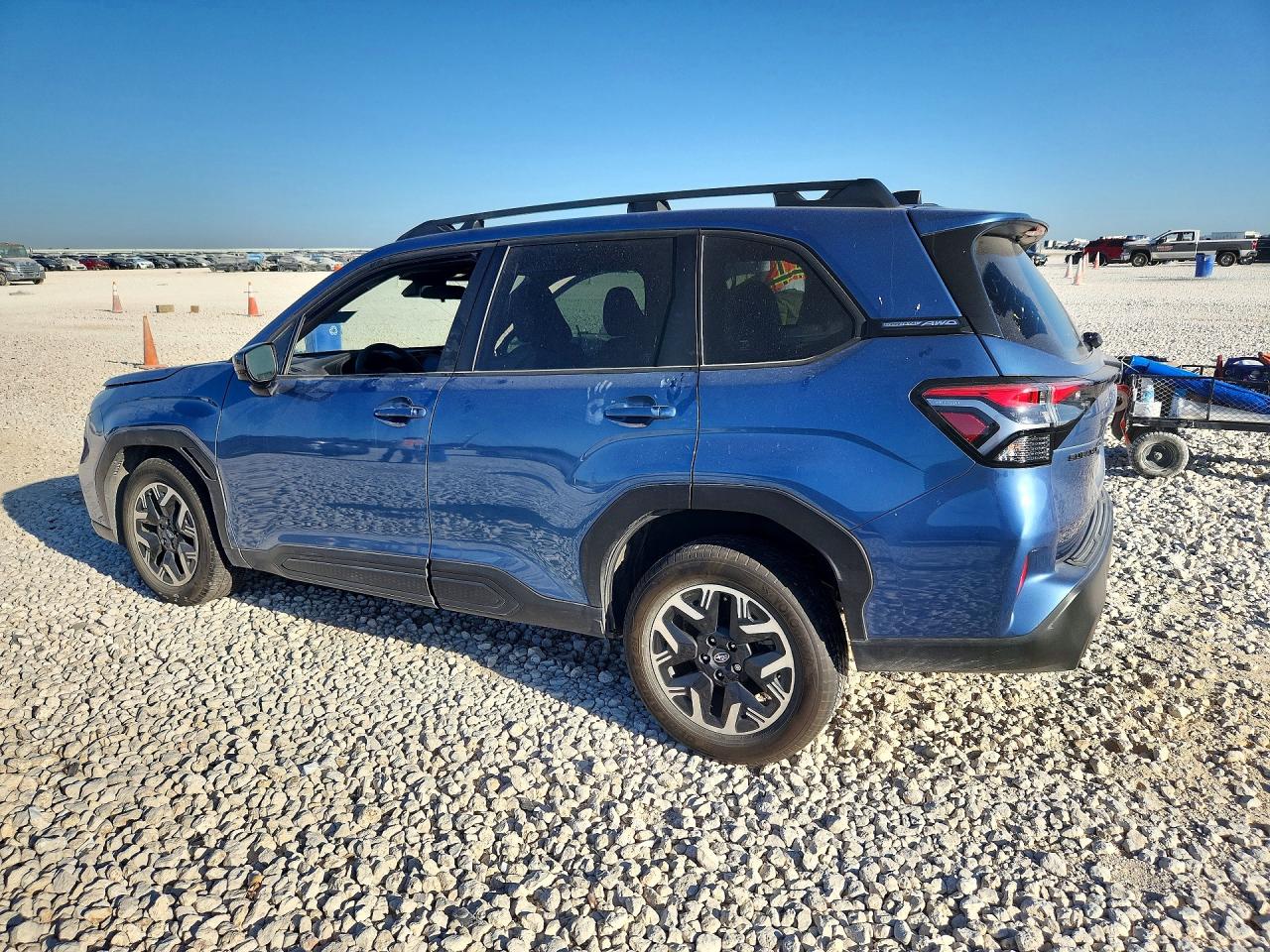 2025 SUBARU FORESTER PREMIUM — снимка 2