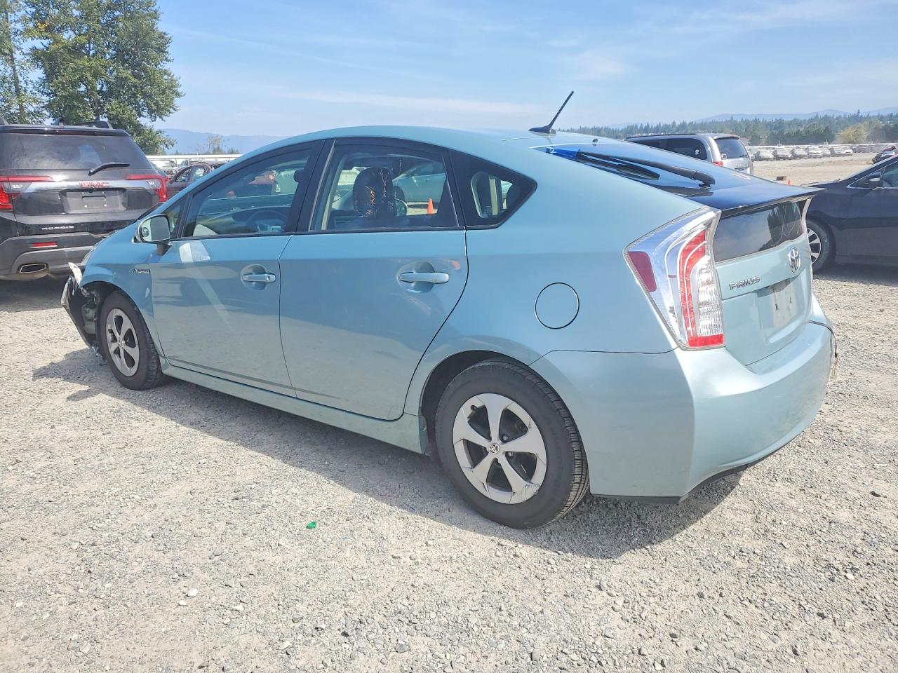 2015 TOYOTA PRIUS FOUR — снимка 2