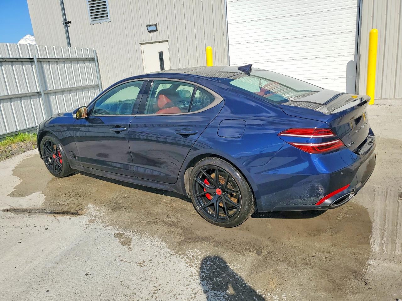 2023 GENESIS G70 3.3T STANDARD — снимка 2