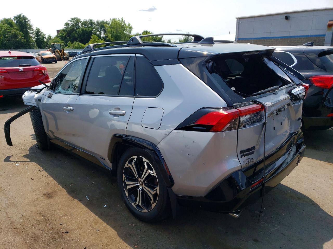 2021 TOYOTA RAV4 PRIME XSE — снимка 2