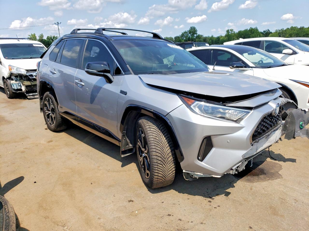 2021 TOYOTA RAV4 PRIME XSE — снимка 4
