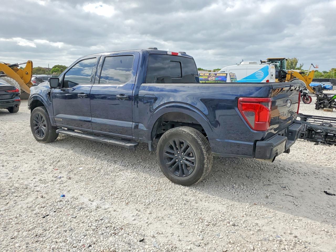 2024 FORD F150 XLT — снимка 2