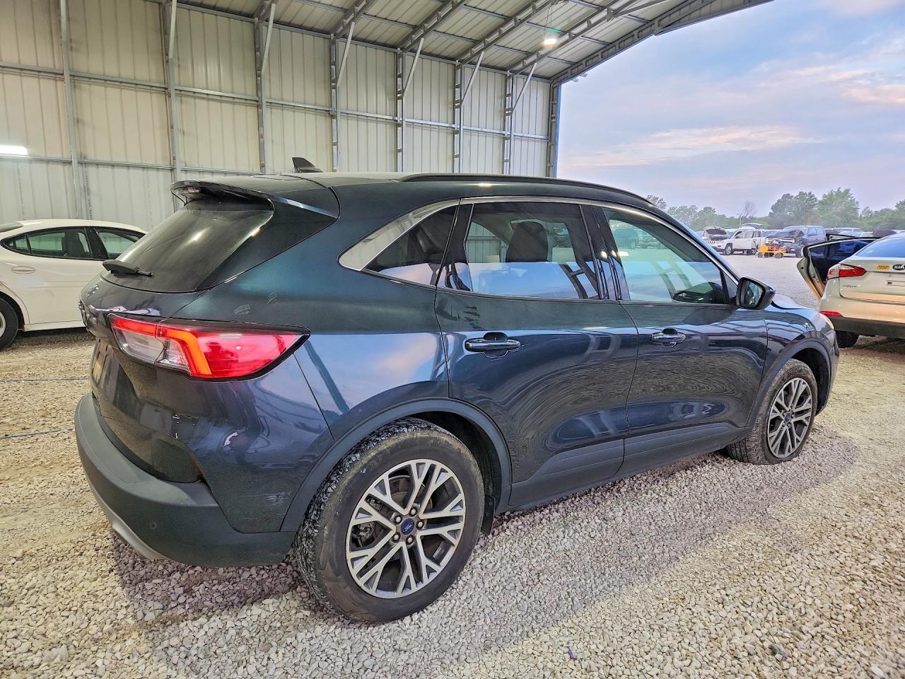 2022 FORD ESCAPE SEL — снимка 3