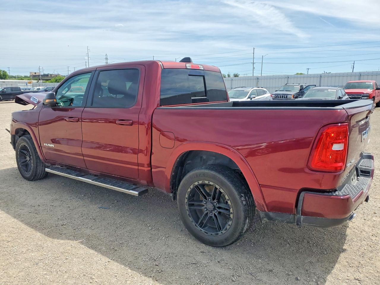 2025 RAM 1500 BIG HORN — снимка 2