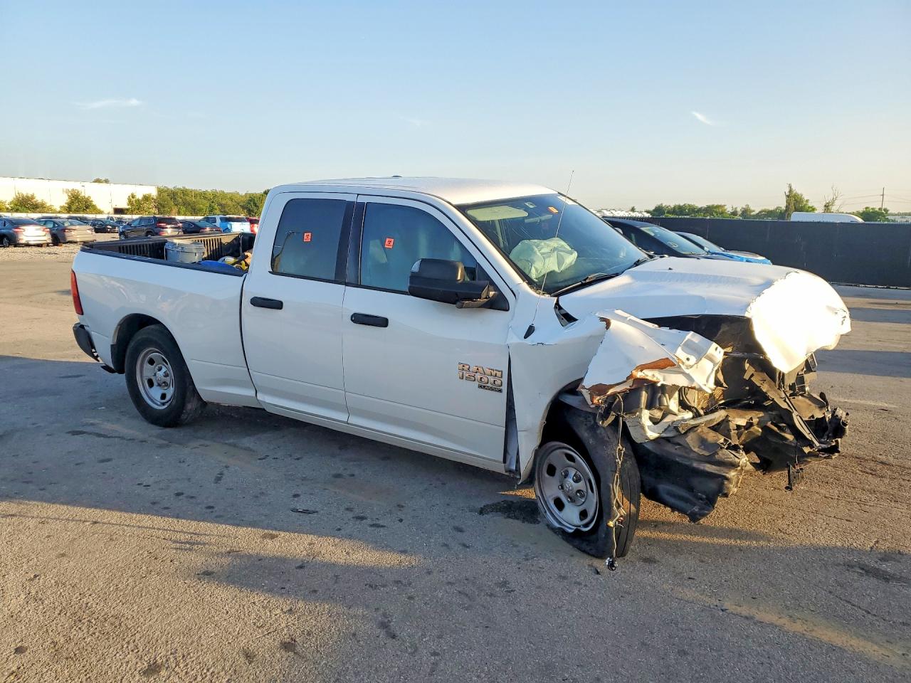 2021 RAM 1500 CLASSIC TRADESMAN — снимка 4
