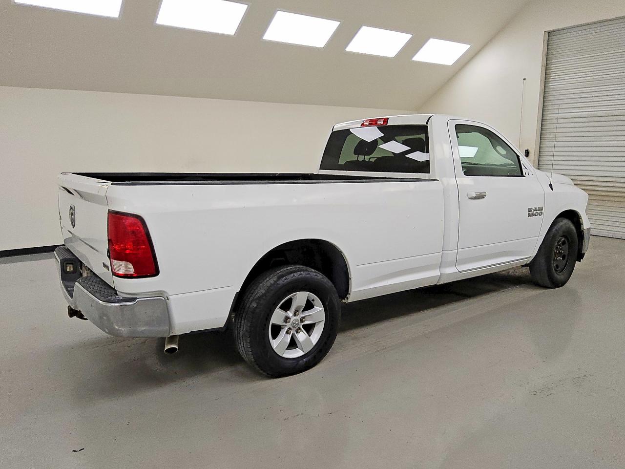 2017 RAM 1500 SLT — снимка 3