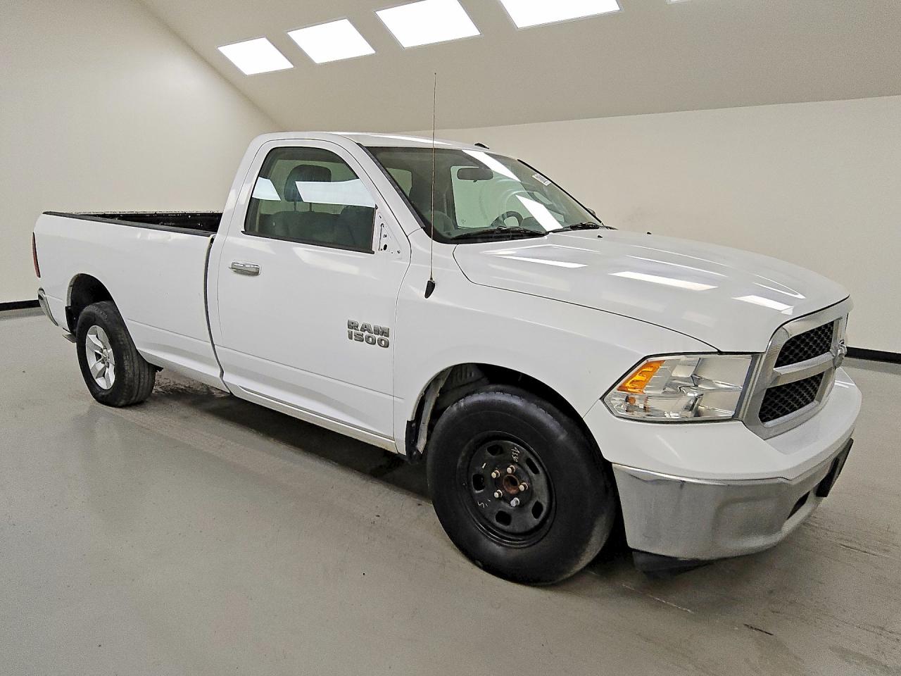 2017 RAM 1500 SLT — снимка 4