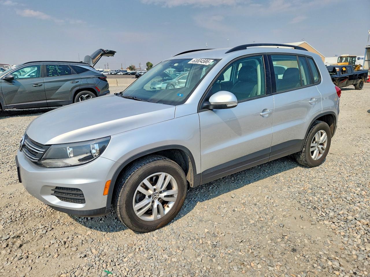 2017 VOLKSWAGEN TIGUAN S