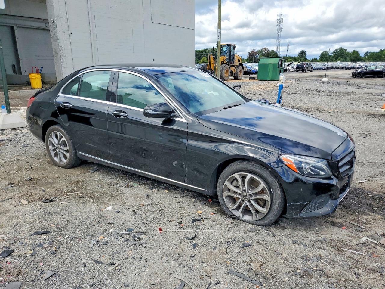 2017 MERCEDES-BENZ C 300 4MATIC — снимка 4
