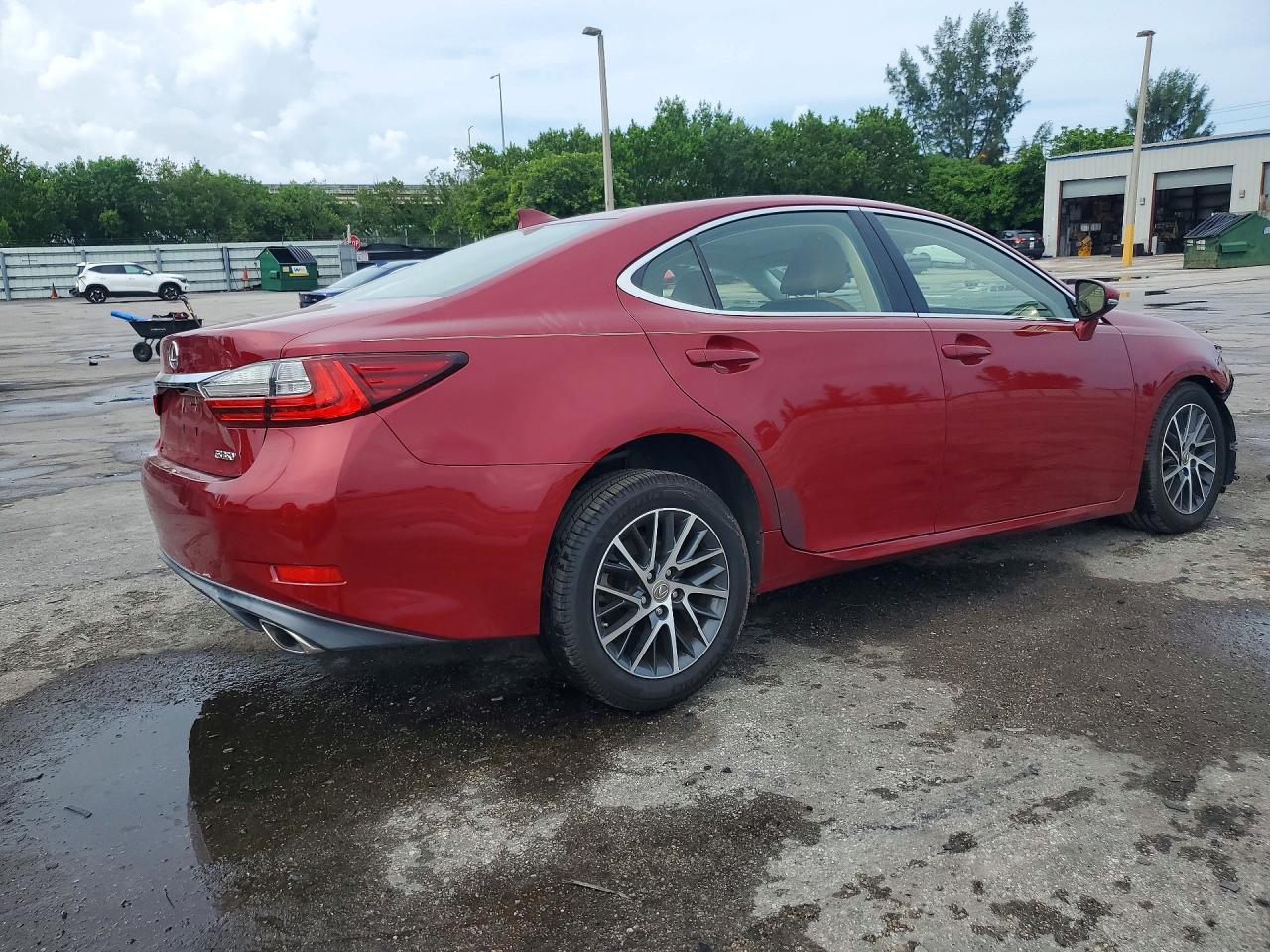 2016 LEXUS ES 350 — снимка 3