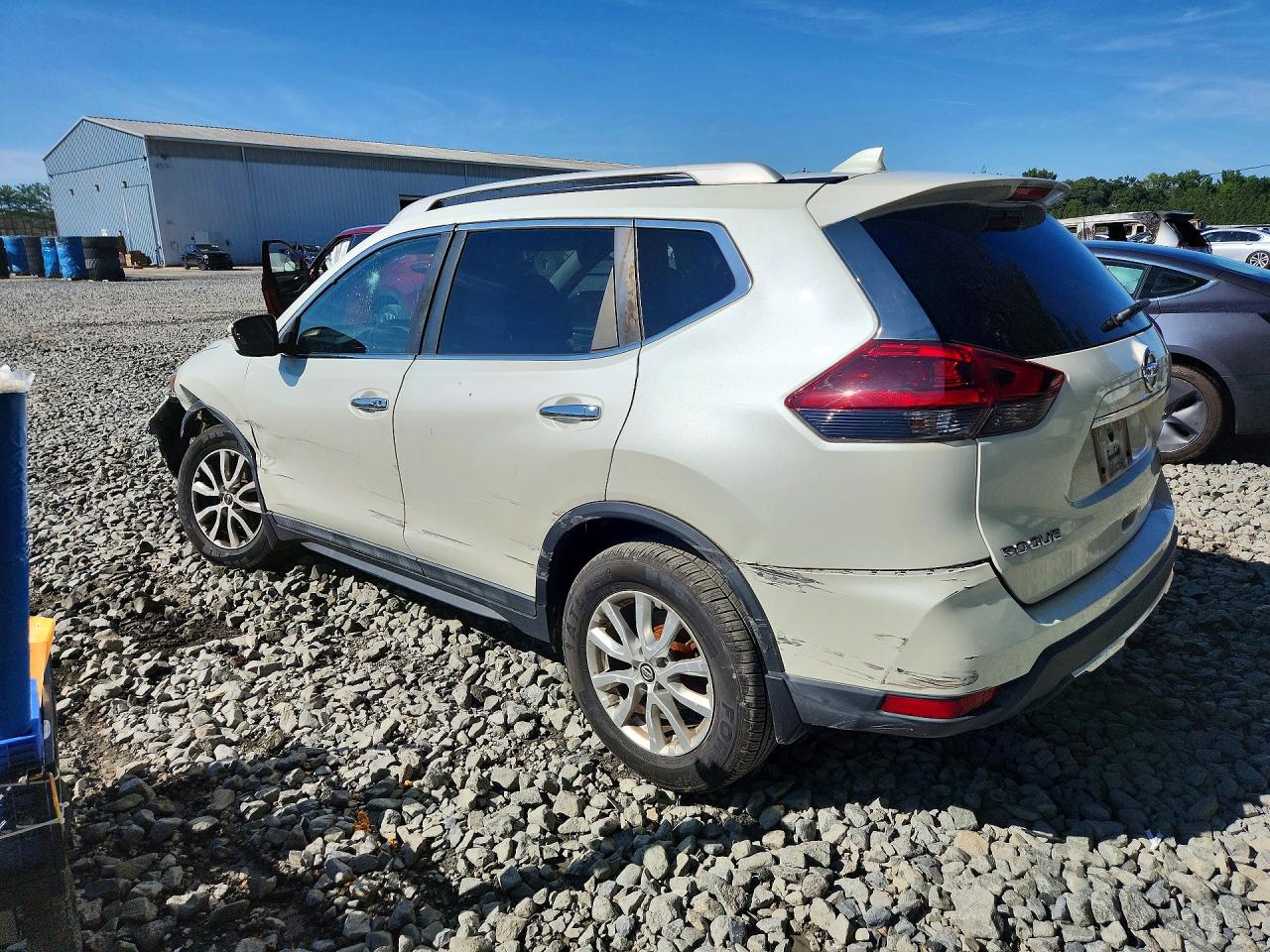 2018 NISSAN ROGUE SV — снимка 2