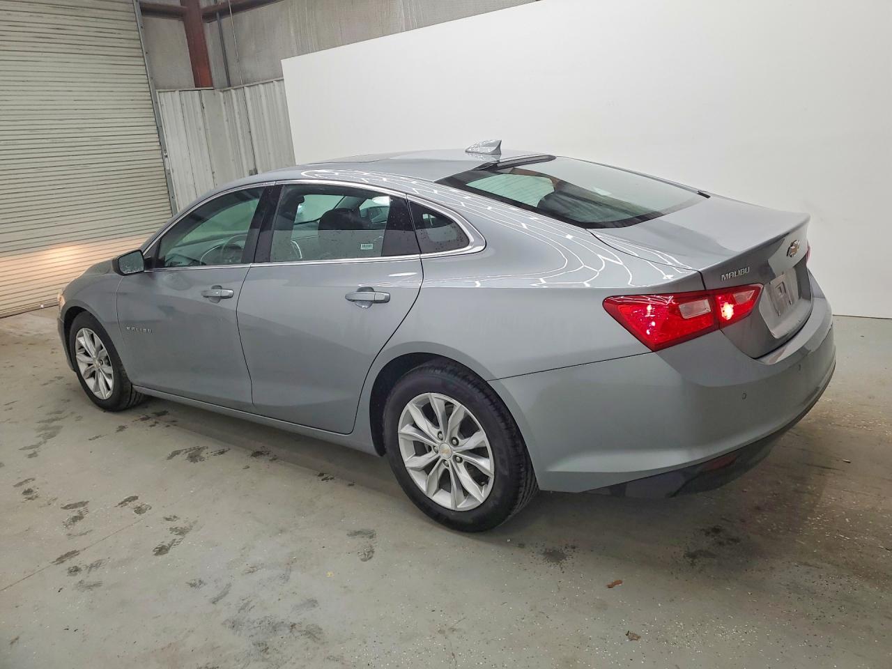 2024 CHEVROLET MALIBU LT — снимка 2