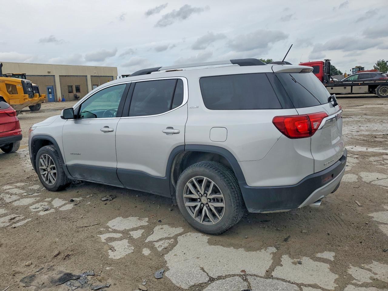 2019 GMC ACADIA SLE — снимка 2