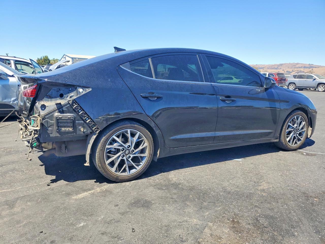 2020 HYUNDAI ELANTRA LIMITED — снимка 3