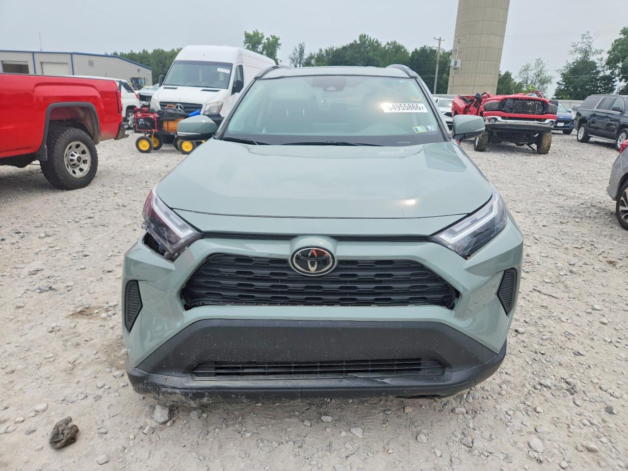 2022 TOYOTA RAV4 XLE — снимка 5