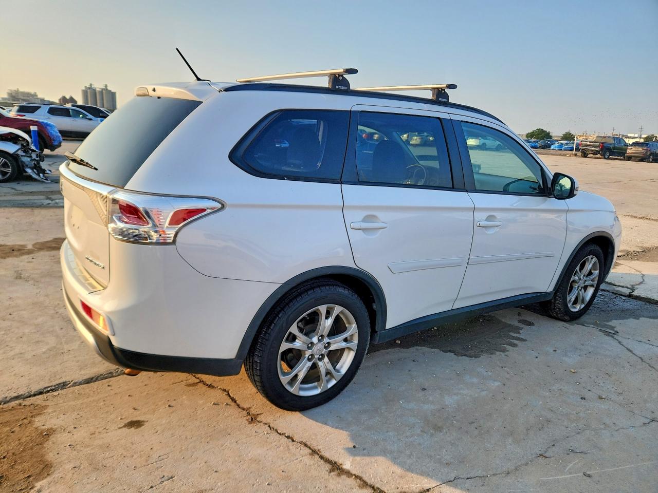 2015 MITSUBISHI OUTLANDER SE — снимка 3